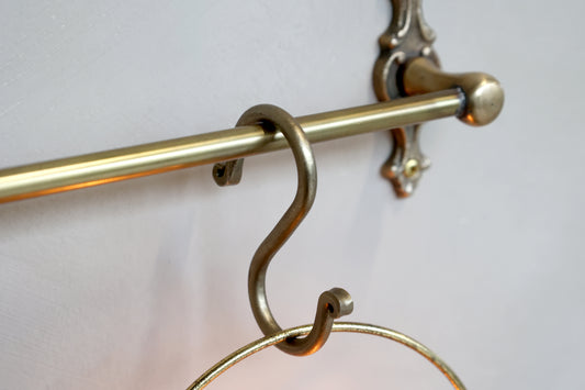 S-hook in Brass