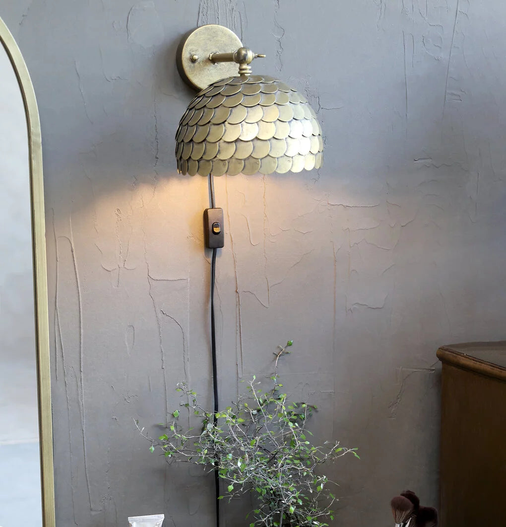 Scalloped Plug-in Wall Light in Brass