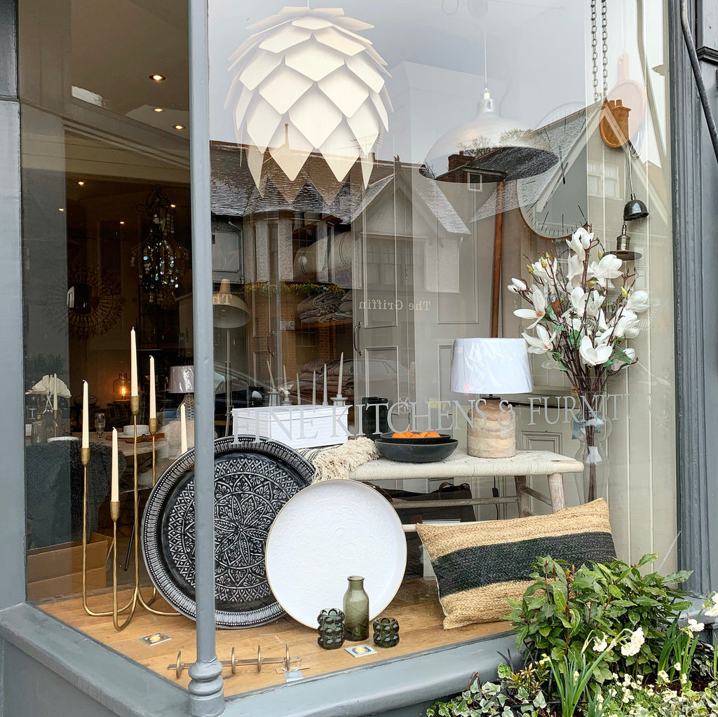 Artichoke Pendant Light in Natural